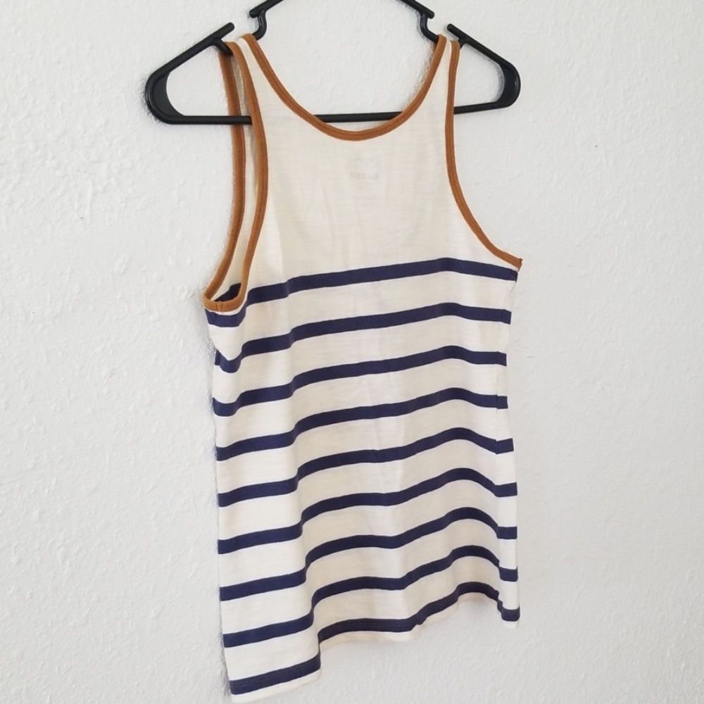 Old Navy striped tank top - Picture 4 of 6